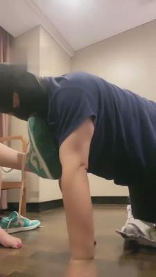 【晨颜】下班回家教训叔叔 bf15019