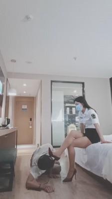 【芊兮殿下】制服诱惑调学生狗 bf14995