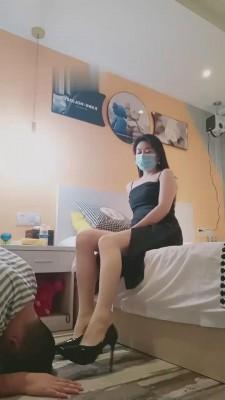 【重庆男神】40码大脚丫气质女神调 bf15015