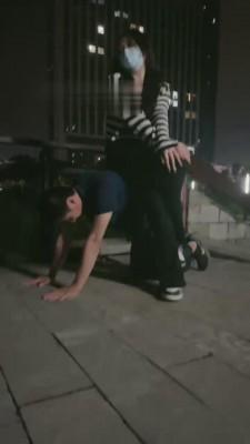 【沐苒】模特户外遛狗 bf14952