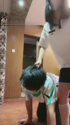 【小痴大人】不良学妹校园暴力学长 bf14973