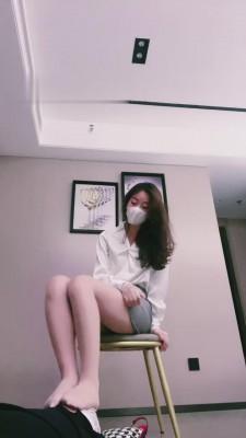 【禾末】家奴丝袜玉足驯化 bf14921