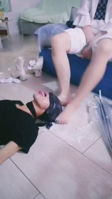 【千韵】酸奶裸足踩踏喂食 bf14895