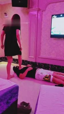 【德意男神】K歌沐足熟女自带女王气质 bf14888