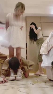 【狗哥】精彩-多名素人小姐姐羞辱狗奴 bf14917