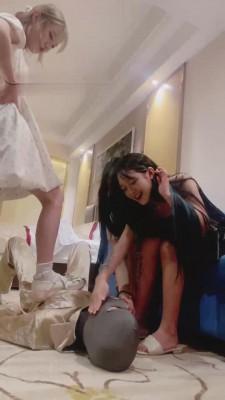 【狗哥】精彩-多名素人小姐姐羞辱狗奴 bf14917