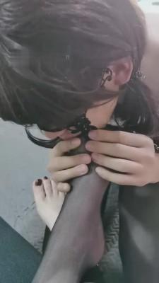 【冷艳妈咪】CD奴耳光/烟灰缸/口水/脚喂食/深喉 bf12764