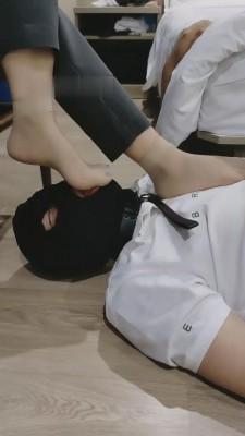 【辣妹】舔脏鞋底专场【续集】 JS220628