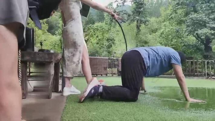 【药神】田园生活/带两只狗上山玩 bf12766