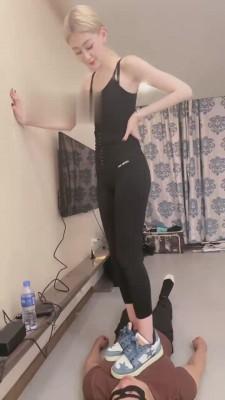 【二宝】175女神自创方式虐狗奴 bf12787