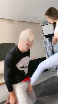 二宝 双女主骑脖子踢裆 bf14500