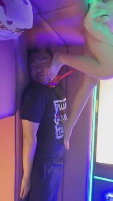 【鬼鬼】KTV被公主蹂躏 bf14732