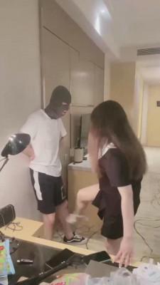 【狗哥】空姐素人两女神tj初体验【完整版】 bf14630