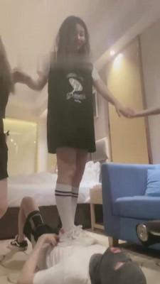 【狗哥】空姐素人两女神tj初体验【完整版】 bf14630