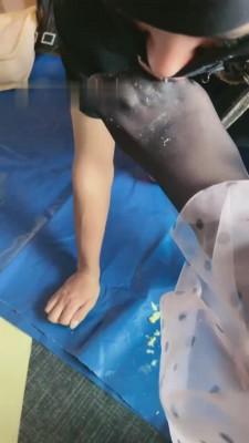 【苏州十三姨】甘愿做御姐的脚下奴 bf14602