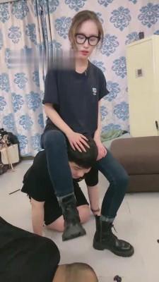 【领主老大】教素人模特暴力虐待狗 bf14558