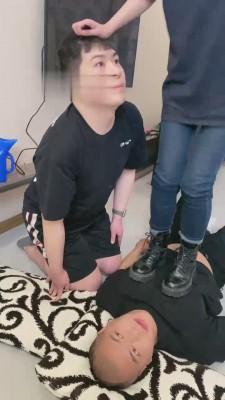 【领主老大】教素人模特暴力虐待狗 bf14558