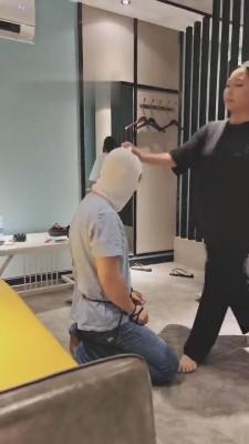 【德意男神】被三个精神小妹暴虐 bf14466