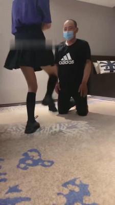 【优lios】清纯小姐姐羞辱继父 bf14409