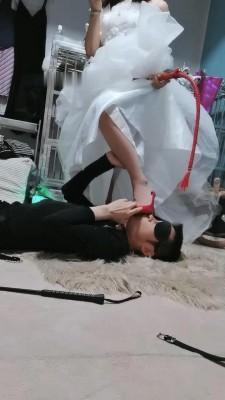 【乐爷】婚纱女王玩游戏 bf14347