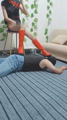 【安康十三姨】各种皮靴跳踩践踏 bf14388