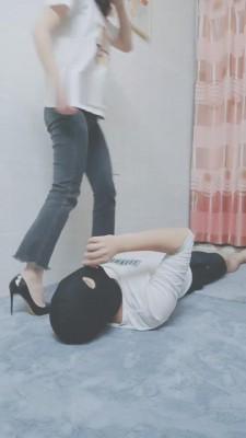 【灵竹】全体重踩脖子/掐脖子窒息 bf14339