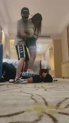 【狗哥】绿帽奴才伺候情侣 bf14373