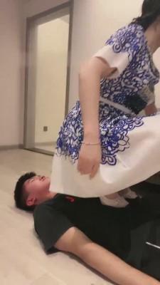 【鑫儿教头】高跟白丝羞辱小奶狗 bf14335