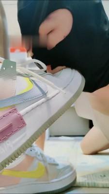 【一茶】白袜萝莉主暴力踩虐 bf14311