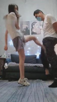 【丫丫啊】高跟鞋/运动鞋重度踢踹 bf14330