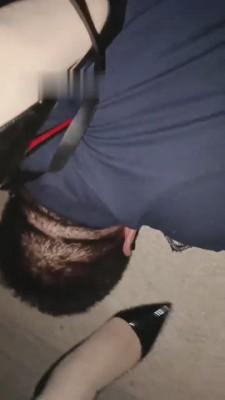 【优雅】ktv公主户外遛狗 bf14282