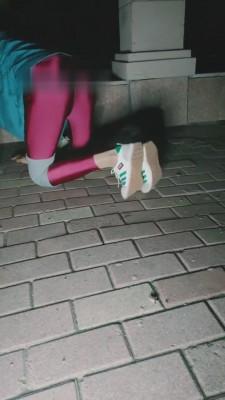 【彤彤】户外实录-舔脏鞋 bf14232