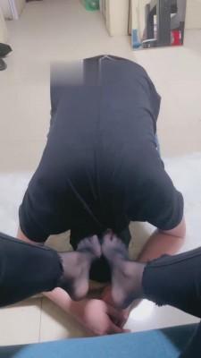 【露娜】原味黑丝碾压贱狗 bf14164