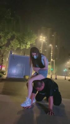 【樱桃大大】夜跑偶遇抖M狗奴才 bf14166