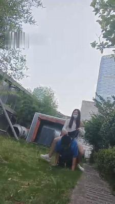 【小猫咪】户外虐待跟踪狂 bf14135