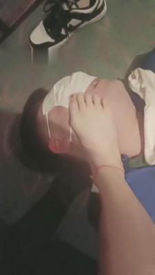 【00小主十言】AJ鞋白袜羞辱全家/浓痰吐脸 bf14068