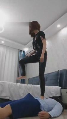 【沉鱼圣上S】高跟跳踩/窒息/男德羞辱 bf14038