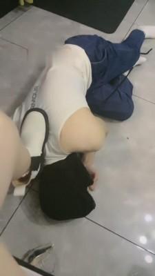 【服子】酒吧精神小妹做S调狗【上】 bf14007