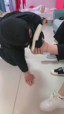 【精神小妹S】三姐妹踩踏系列 bf14021