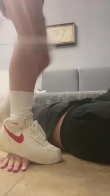 【小痴大人】喂食踩各种【完整版】 bf13950