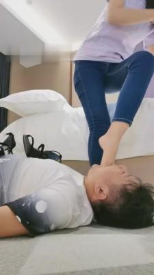 【夏芙】复出调教昔日男友【续集】 bf13942