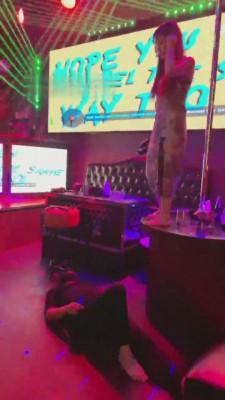 【风吟殿下】圈养酒吧公开处刑 bf13892