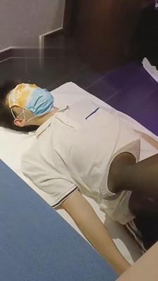 【糖糖】学姐黑丝美腿踩奶狗 bf13810