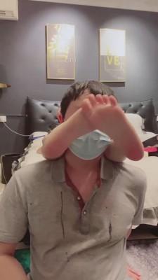 【骨精精】恋足狗伺候就寝 bf13839