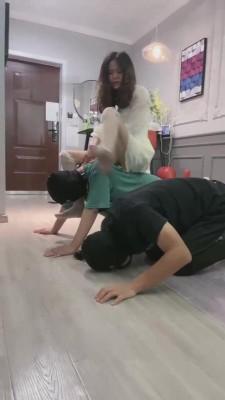 【回眸】超精彩-两对情侣主羞辱双狗【双视角版】 bf13765