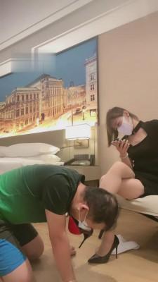 【Linda】高跟鞋全体重踩踏 bf13754