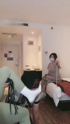 【糖糖】两女同事暴力虐待老板 bf13781