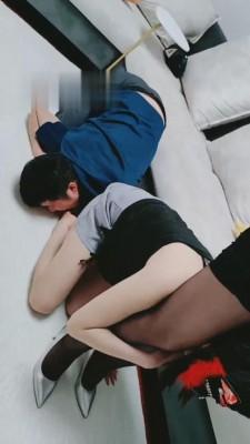 【美丝大大】情侣奴非要做我的狗 bf13762