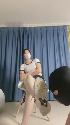 【轩宁】白丝美女拳击暴揍 bf13696