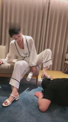 【鑫儿教头】贱货学生写的检讨书 bf13678